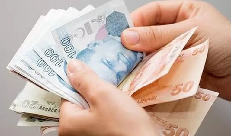 Emekliler asgari ücret kadar zam istiyor
