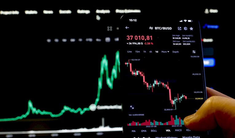 Dünyanın 2. büyük Bitcoin üreticisi ülkeden vergi kararı