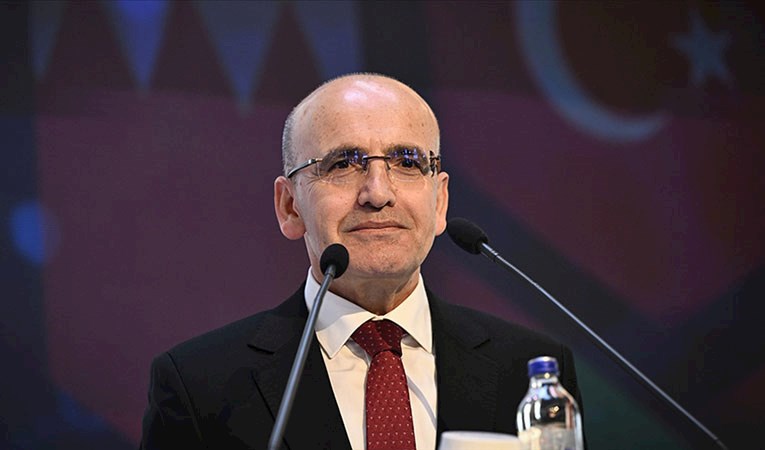 Bakan Şimşek'ten kredi risk primi değerlendirmesi
