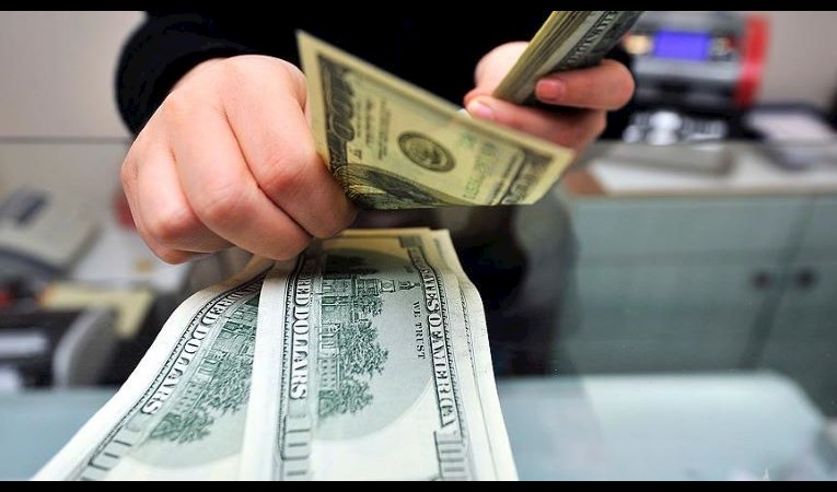 Yeni düzenleme  sonrası dolarda sert düşüş var