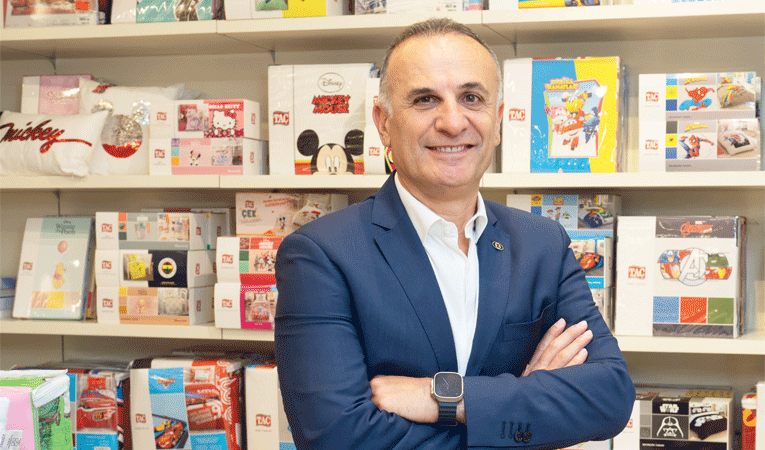 Fırtınayla boğuşuyoruz