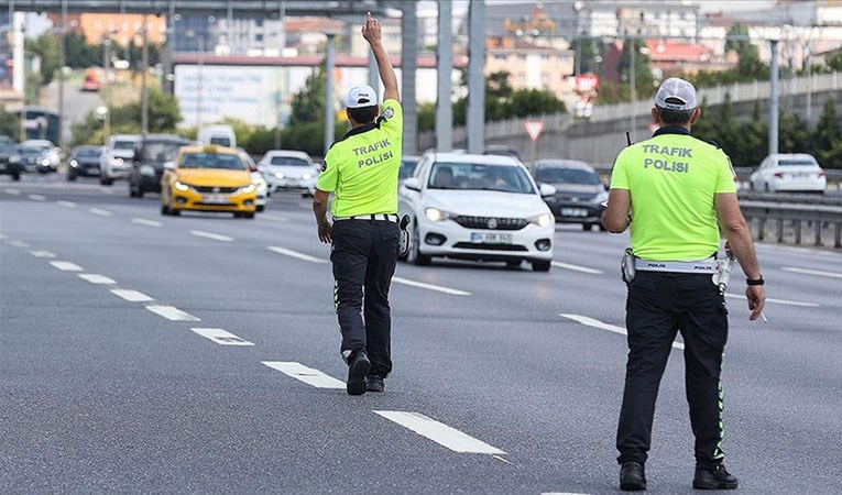 Zorunlu trafik sigortasında azami prim artış oranı belli oldu