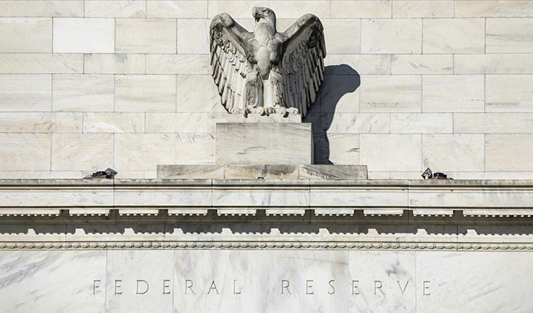 Fed faiz oranını sabit tuttu: Hangi mesajlar var?