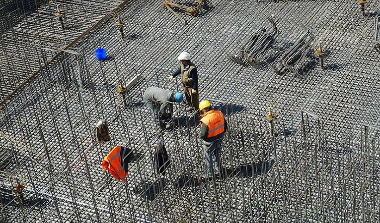 Ukrayna'da 1 milyon dolar bırakan çimentocular, kömür ve atık ithalatı istiyor