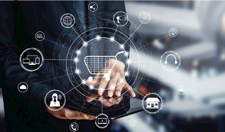 Online alışveriş artsa da aslan payı hala mağazalarda