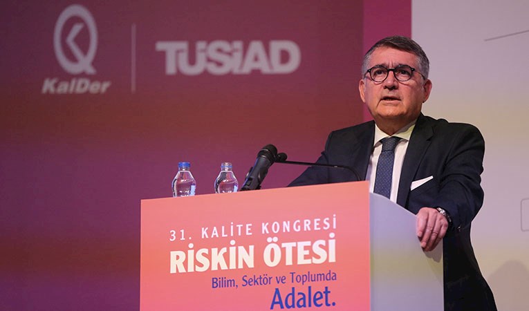TÜSİAD Başkanı: Çıkışın anahtarı, riskin ötesini görebilmekte
