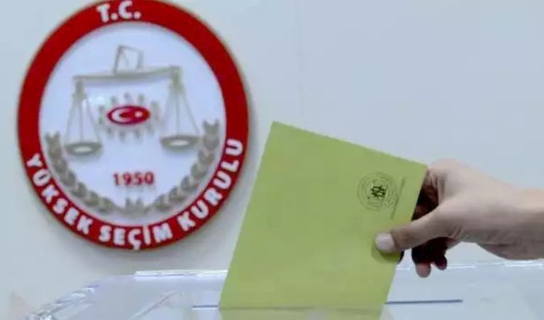 Türkiye bugün sandık başına gidiyor...