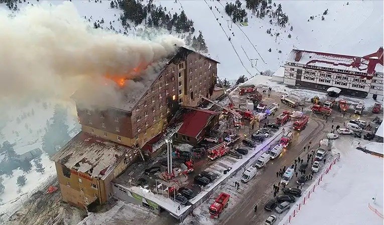 Kartalkaya Kayak Merkezi'ndeki otelde yangın faciası: Can kaybı 76'a yükseldi