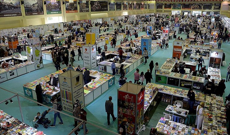 Uluslararası fuarlarda yabancılar perakende satış yapamayacak