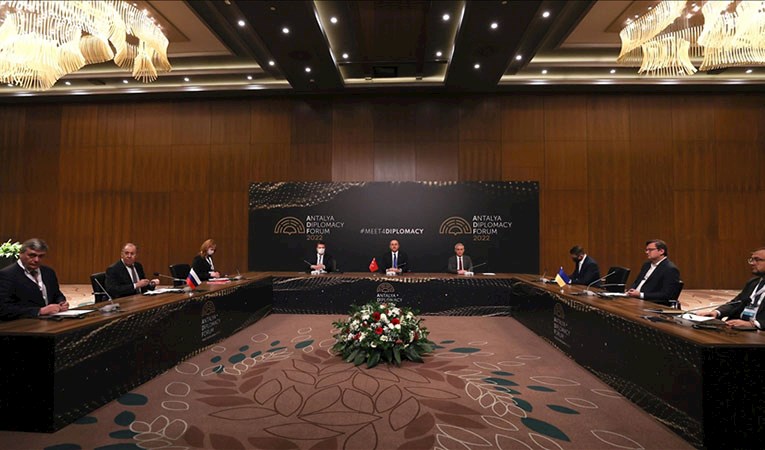 Antalya'daki tarihi zirveden ilk kare