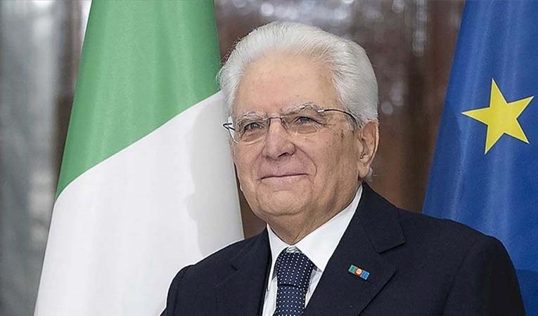 Mattarella , İtalya'da cumhurbaşkanlığına yeniden seçildi