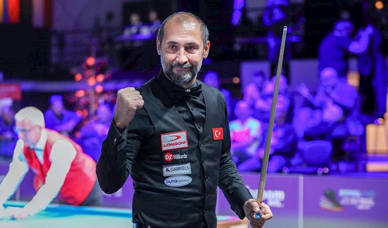Semih Saygıner, dünya şampiyonu oldu