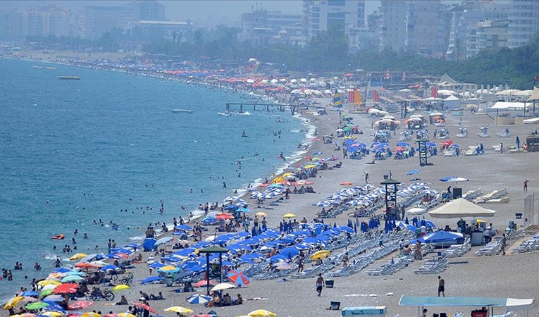 Savaş biterse, Antalya 20 milyon turist bekliyor