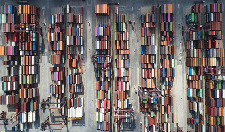 Ticaret Bakanı'ndan 'dış ticaret açığında gerileme' değerlendirmesi