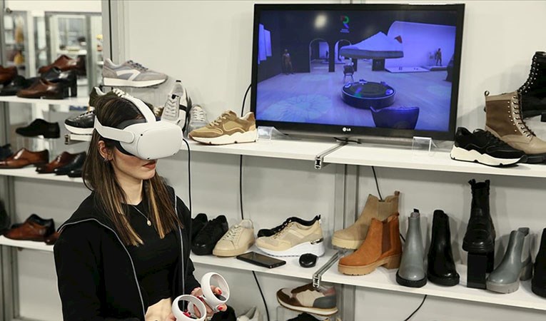 Fuarda metaverse mağazasıyla tanıtım