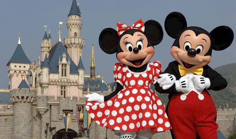 Disney, Netflix'i tahttan indirdi