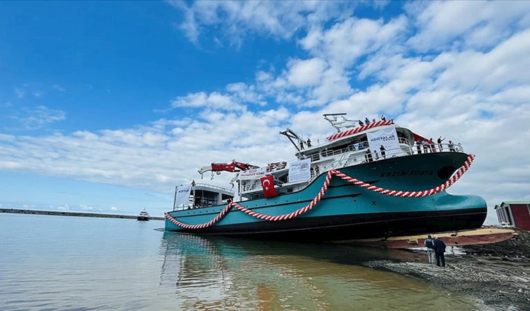 Trabzon'da 7 milyon dolara balıkçı gemisi imal edildi