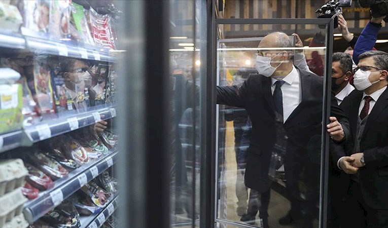 Ticaret Bakanlığından marketlere 'fahiş fiyat ve kur indirimi' denetimi